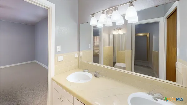 $325,000 | 1902 Halbert Street, Killeen, TX 76541