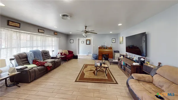 $325,000 | 1902 Halbert Street, Killeen, TX 76541