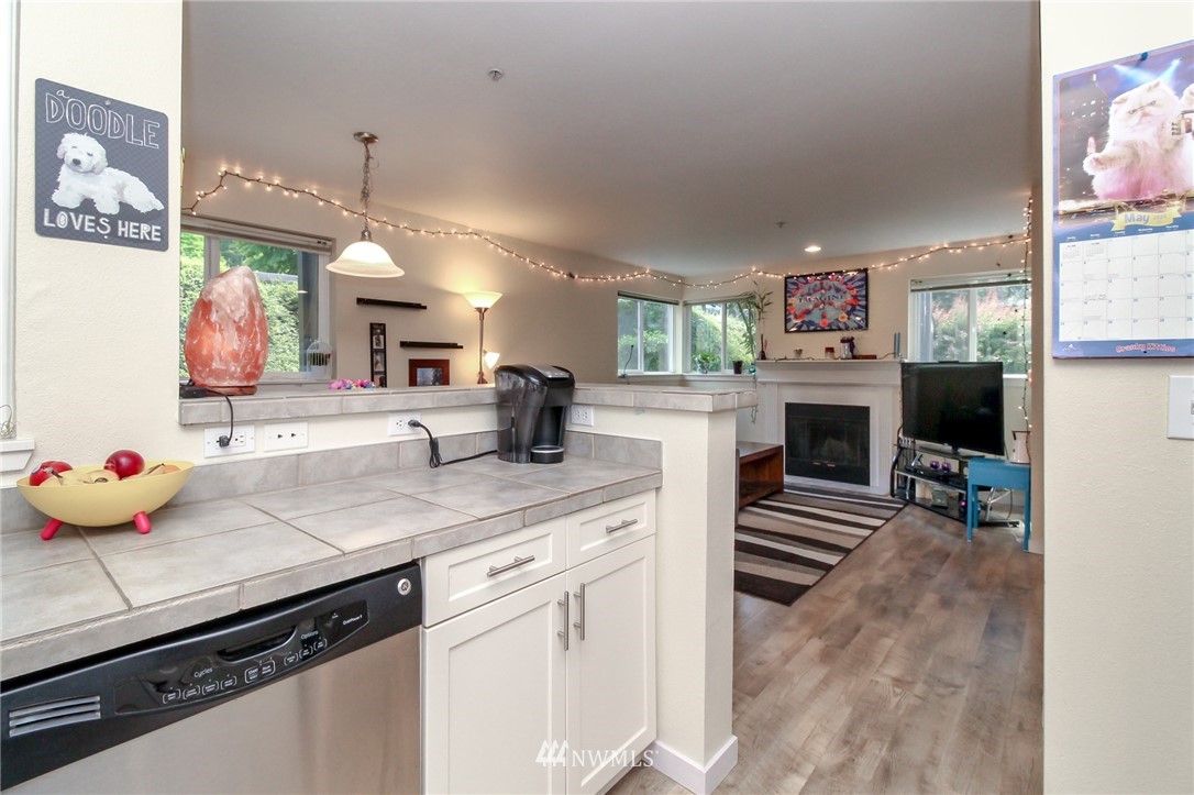 3908 243rd Place Southeast, Unit Q104 Bothell, WA 98021 - Photo 9 of 23 Gallery Image 9