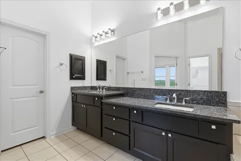 $609,800 | 12221 Fairway Cove, Austin, TX 78732