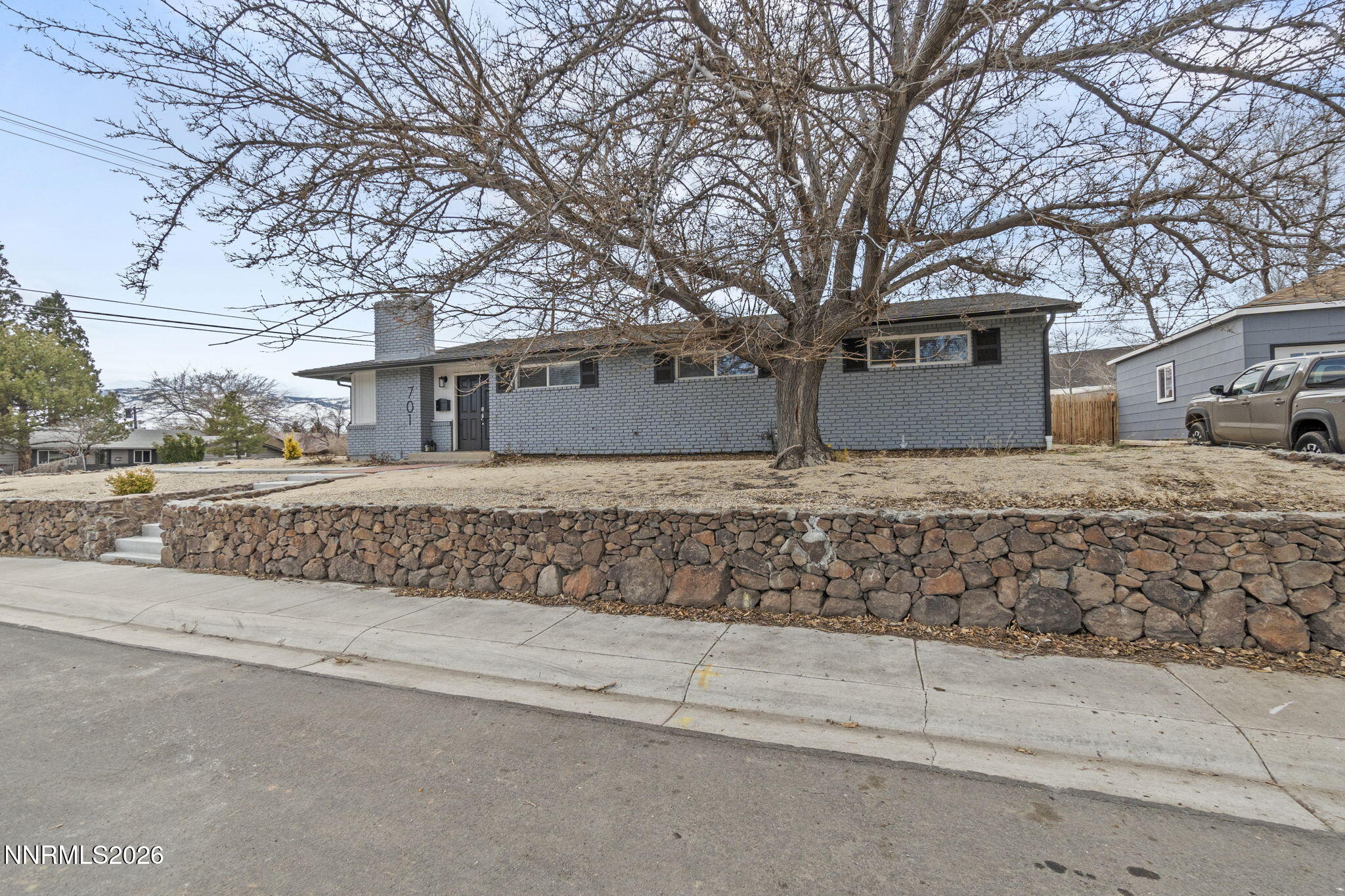 701 Bowman Drive Reno, NV 89503 - Photo 32 of 34 90a