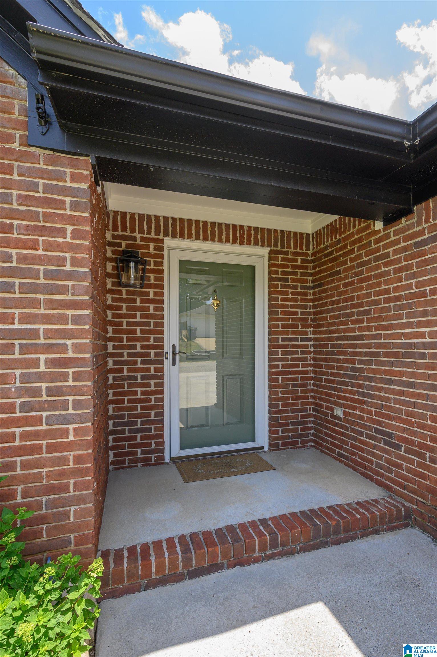 5904 Russet Meadows Way Birmingham, AL 35244 - Photo 4 of 36