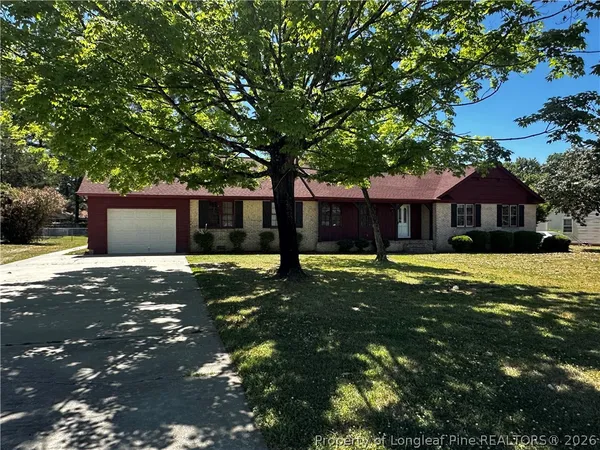 $2,200 | 454 Kensington Street, Lumberton, NC 28358