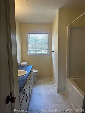 $2,200 | 454 Kensington Street, Lumberton, NC 28358