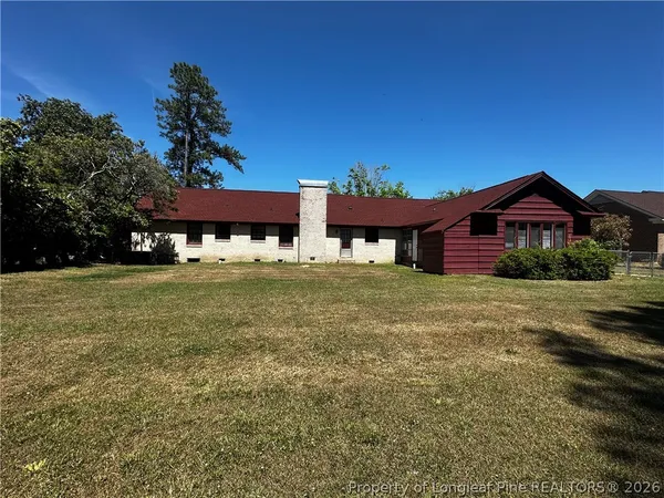 $2,200 | 454 Kensington Street, Lumberton, NC 28358