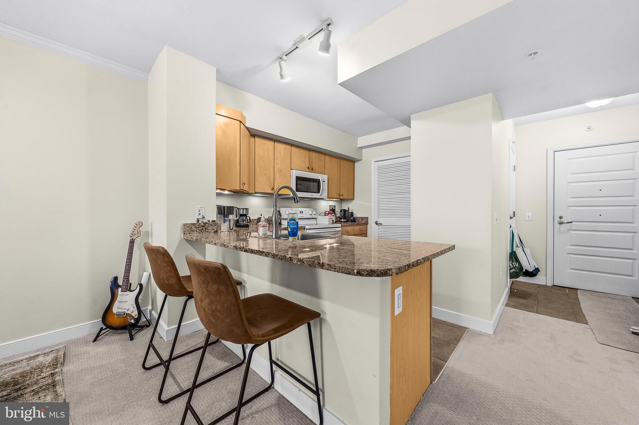 631 D Street Northwest, Unit 336 Washington, DC 20004 - Photo 10 of 69