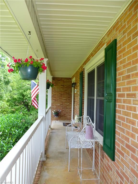 4596 Colonial Circle Trinity, NC 27370 - Photo 4 of 36 porch