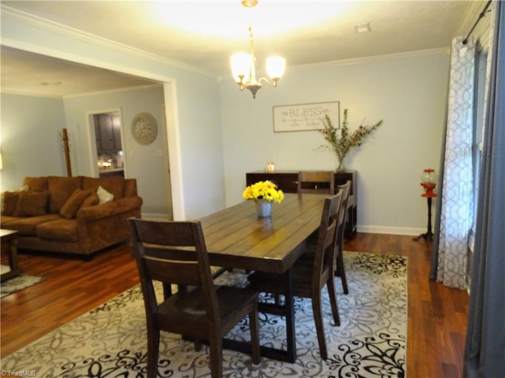 4596 Colonial Circle Trinity, NC 27370 - Photo 6 of 36 dining room