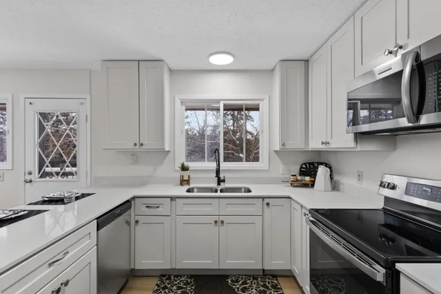 $539,000 | 730 127th Street Northeast, Monticello, MN 55362