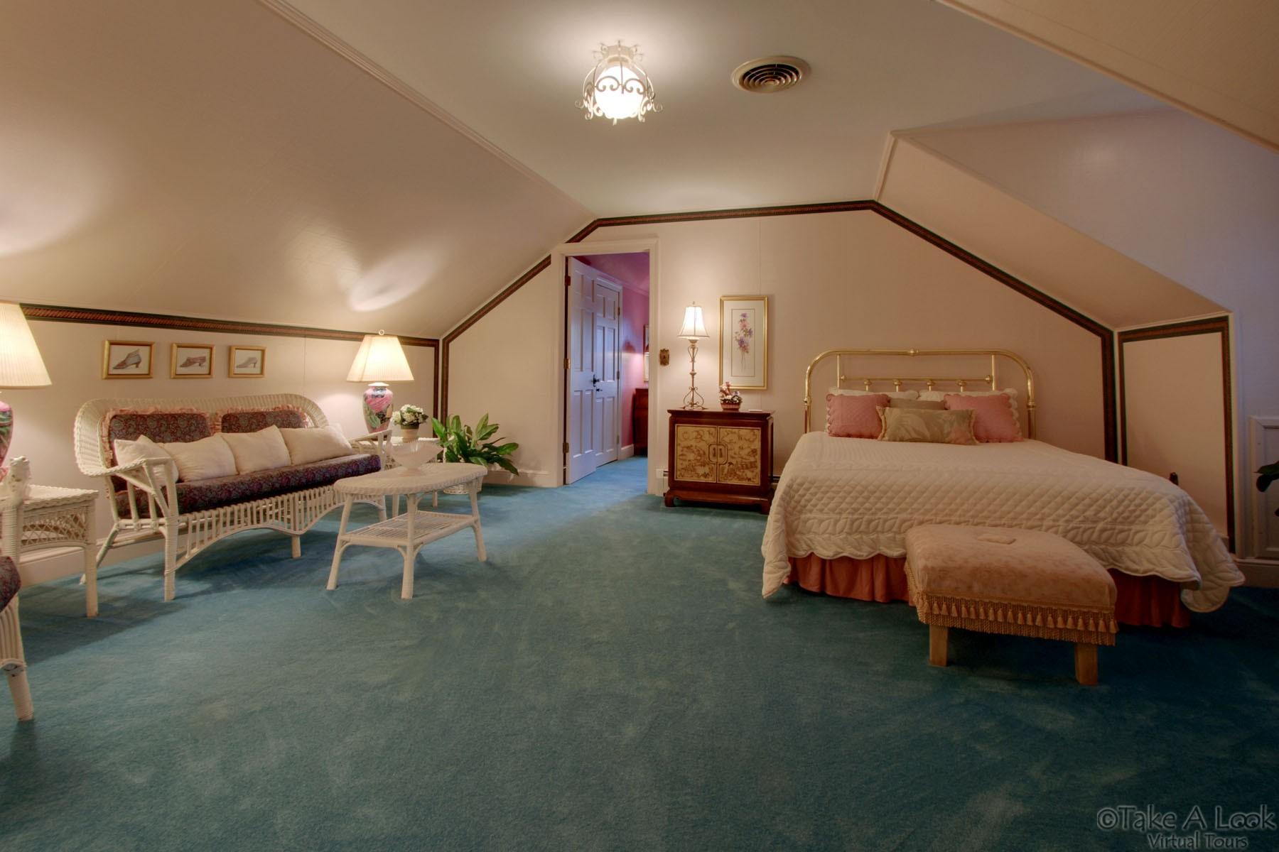 3496 Retreat Road Boones Mill, VA 24065 - Photo 27 of 79 Master Suite III