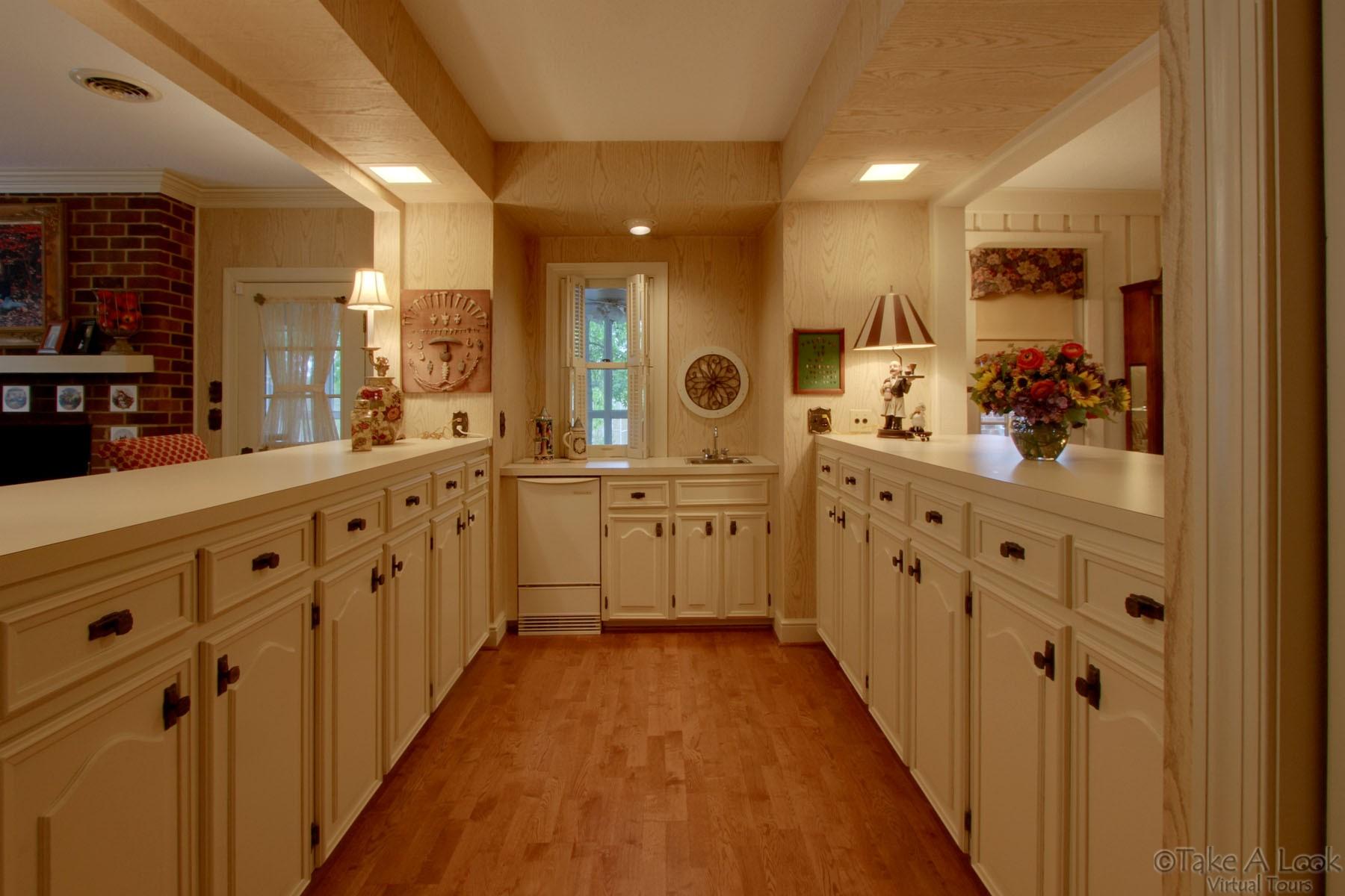 3496 Retreat Road Boones Mill, VA 24065 - Photo 51 of 79 Wet Bar (between Dining Rm & Living Rm)