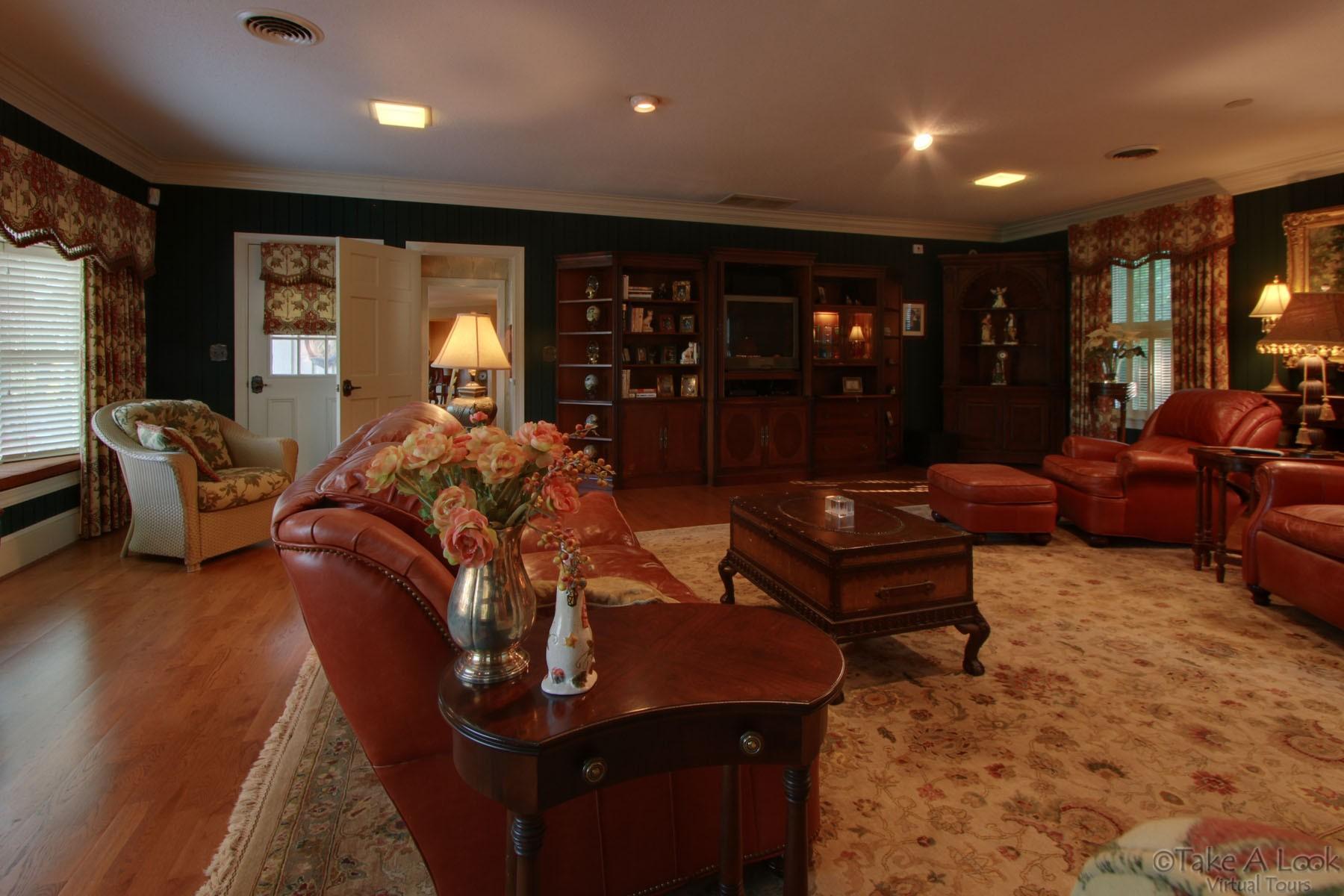 3496 Retreat Road Boones Mill, VA 24065 - Photo 61 of 79 Family Room