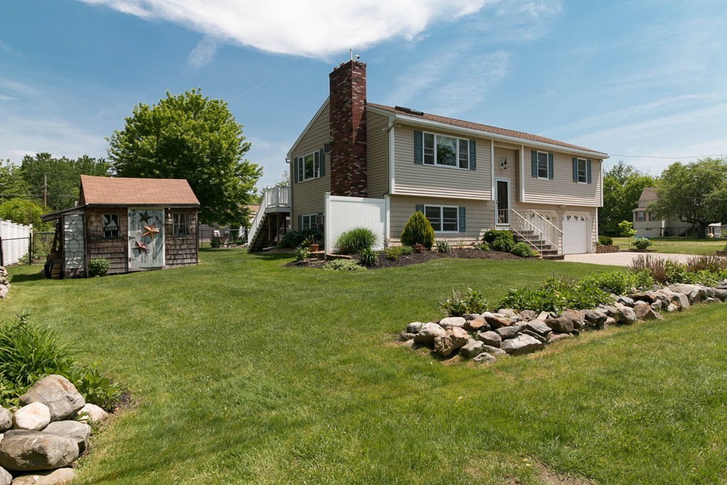 37 Erie Road Methuen, MA 01844 - Photo 1 of 24 Gallery Image 1