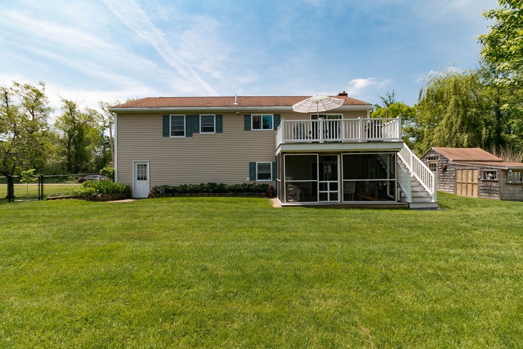 37 Erie Road Methuen, MA 01844 - Photo 5 of 24 Gallery Image 5
