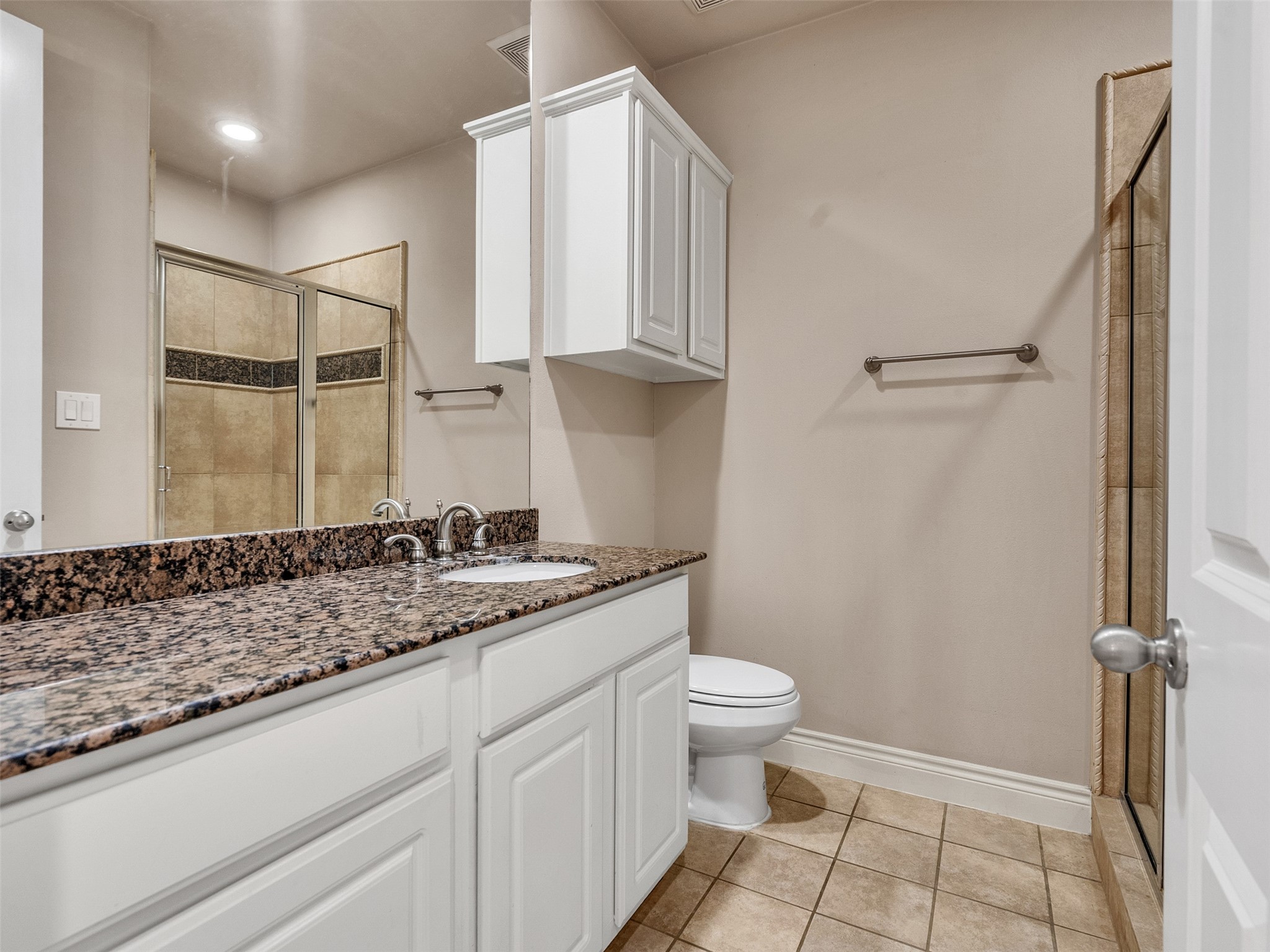 5976 Kansas Street Houston, TX 77007 - Photo 17 of 41