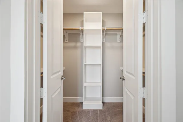 $4,376 | 9757 Katy Freeway, Unit 321, Houston, TX 77024