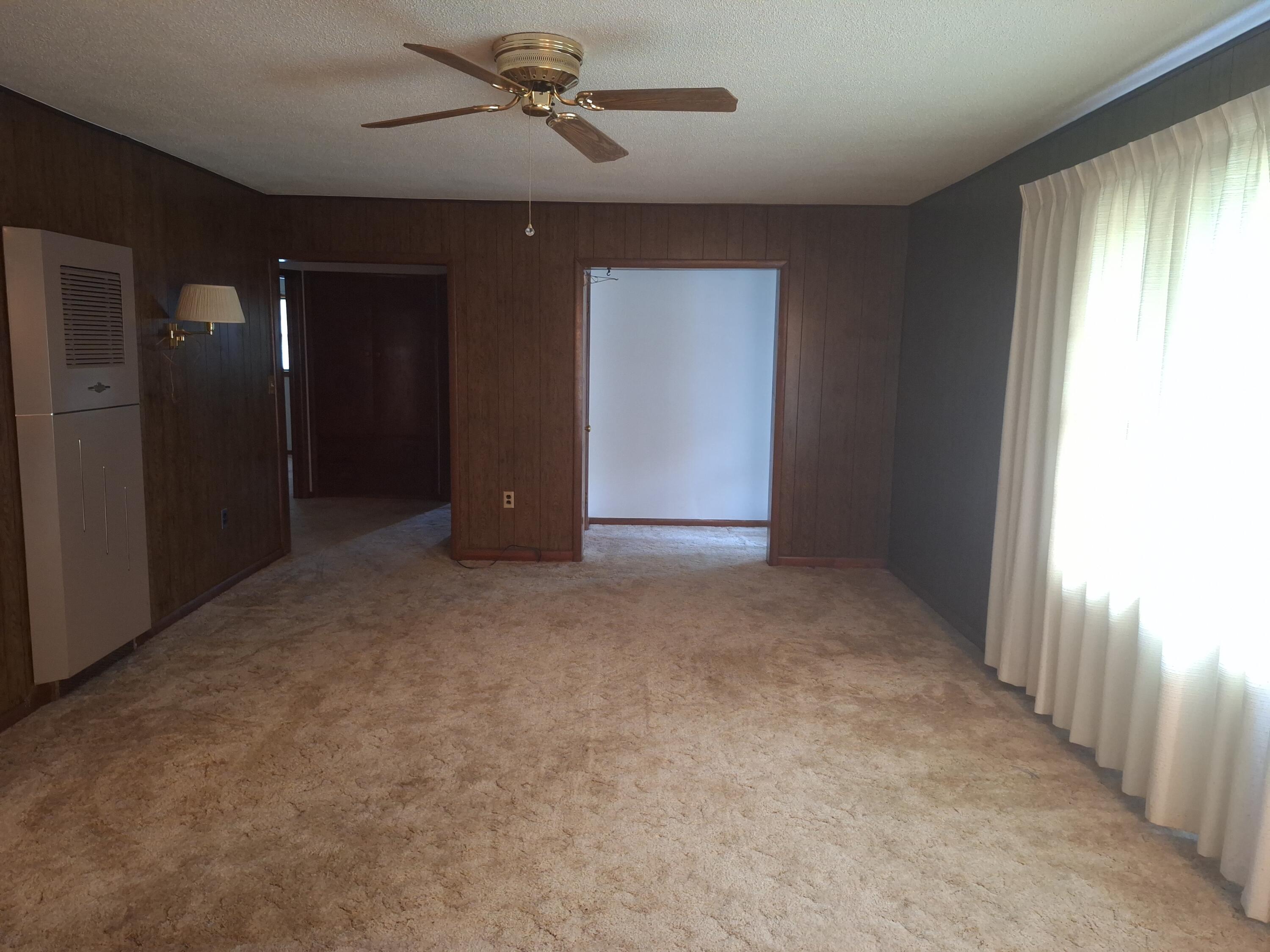 322 North Higbee Street Reed City, MI 49677 - Photo 9 of 13 1000026436