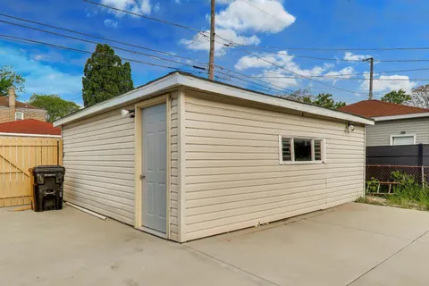 $335,000 | 9138 South Carpenter Street, Chicago, IL 60620