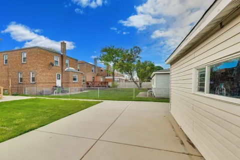 $335,000 | 9138 South Carpenter Street, Chicago, IL 60620