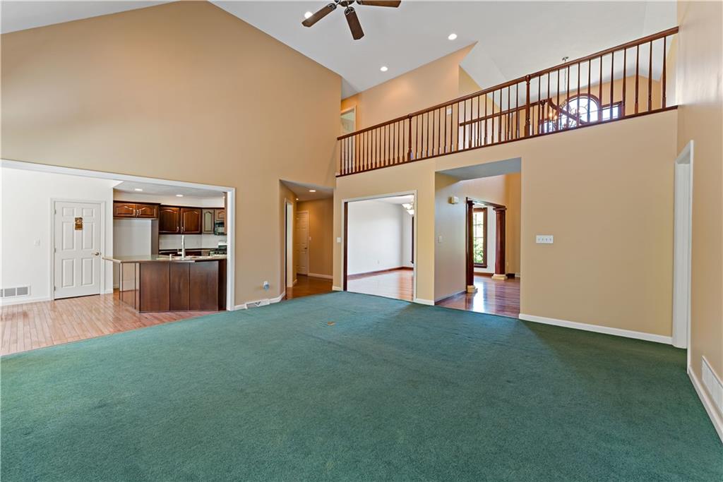 358 West Jefferson Road Butler, PA 16002 - Photo 9 of 50