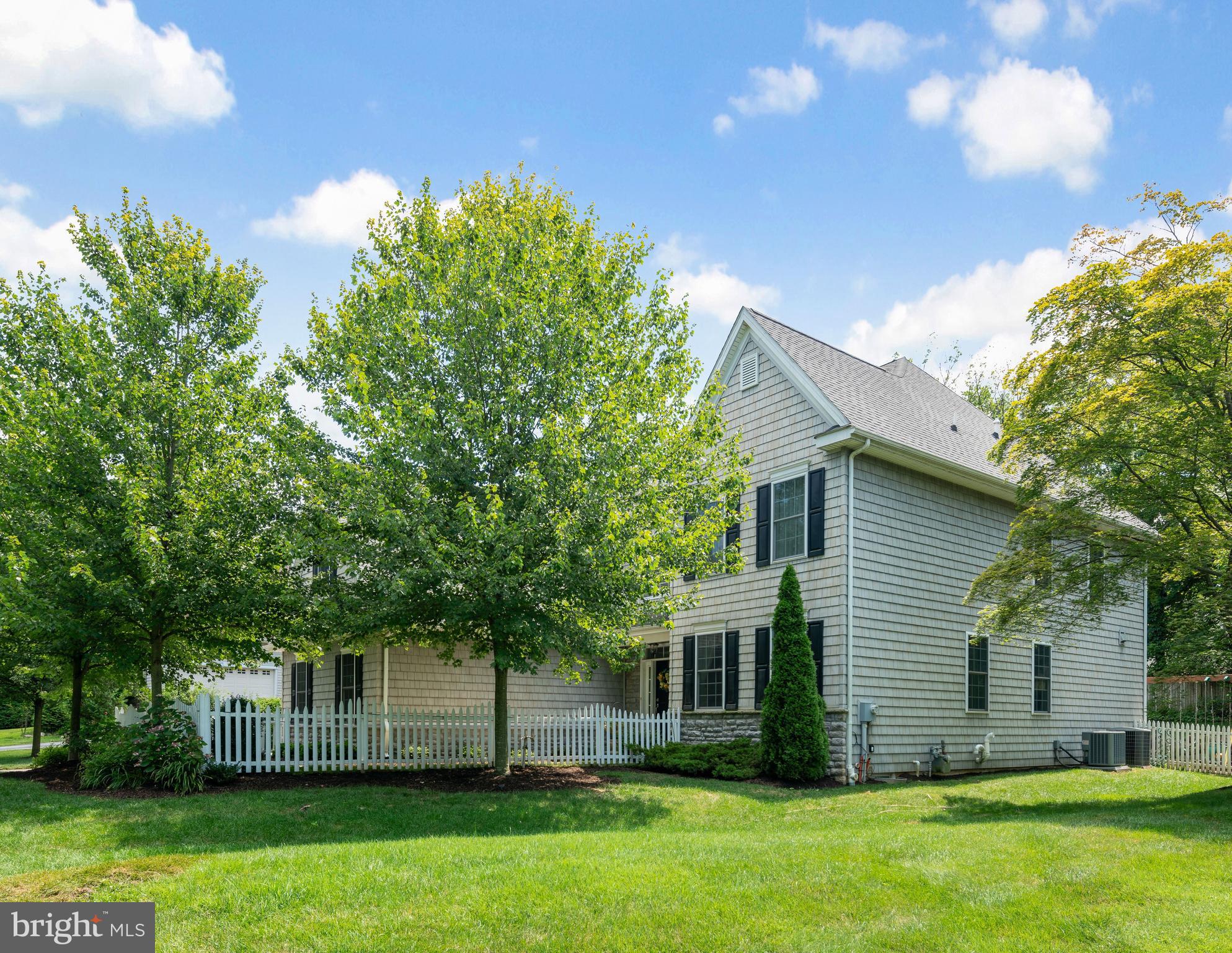 742 Upper Gulph Road Wayne, PA 19087 - Photo 1 of 34