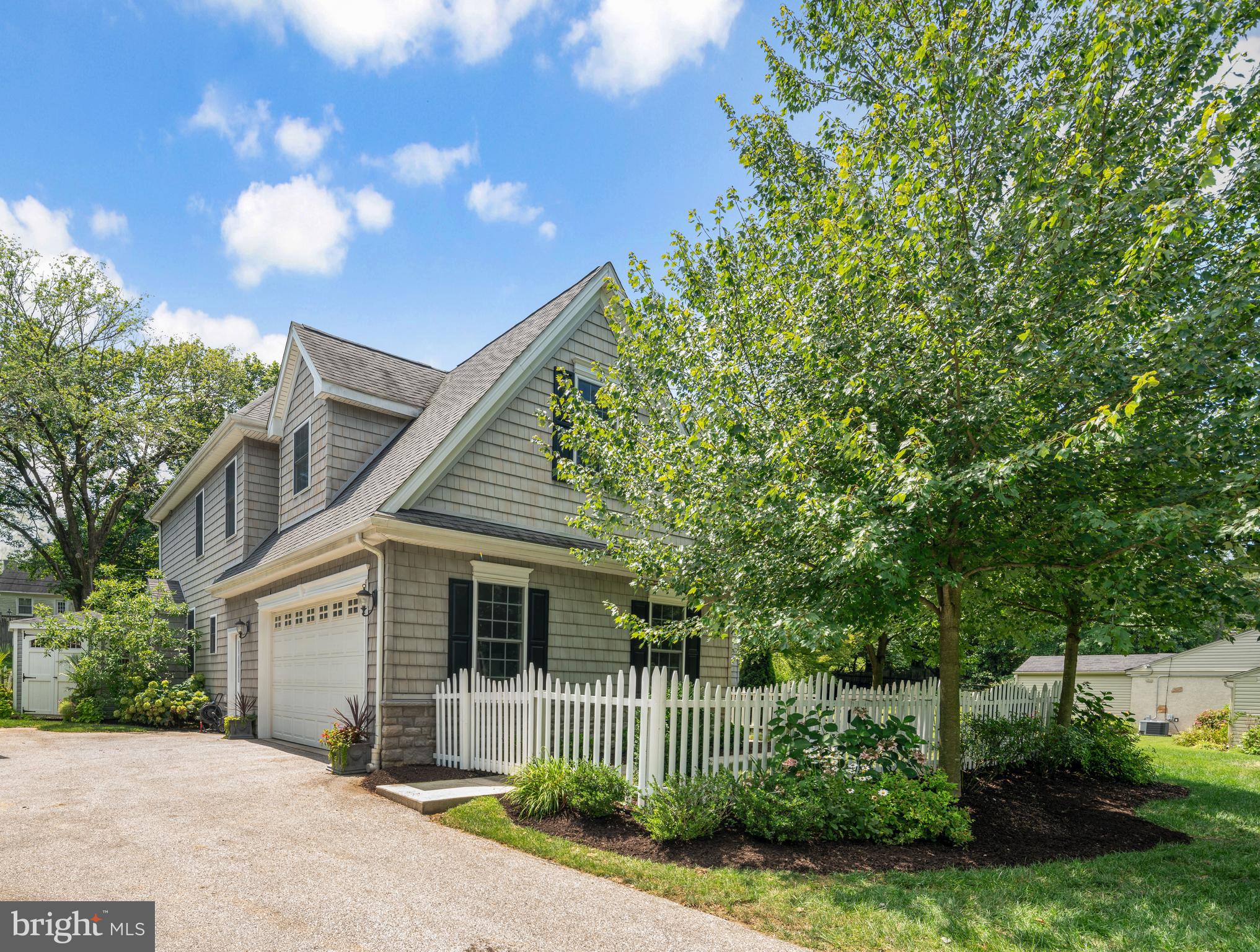 742 Upper Gulph Road Wayne, PA 19087 - Photo 5 of 34