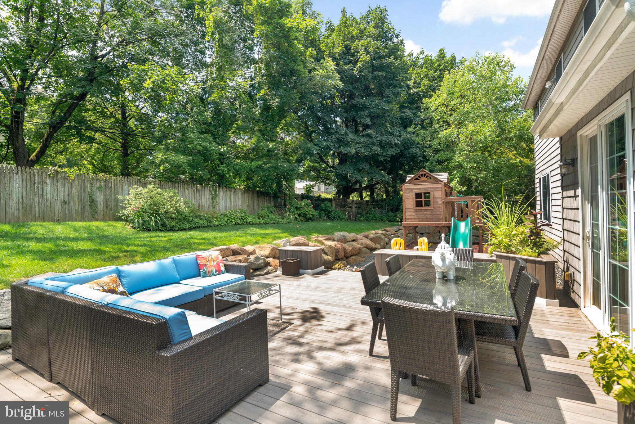 742 Upper Gulph Road Wayne, PA 19087 - Photo 8 of 34