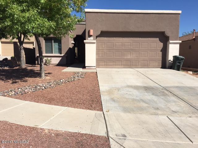 10451 South Frontier Ranch Place Vail, AZ 85641 - Photo 2 of 26