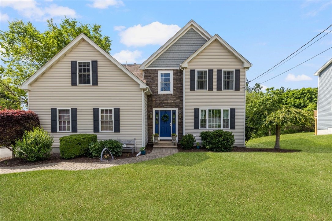 48 Angell Road Cumberland, RI 02864 - Photo 2 of 39