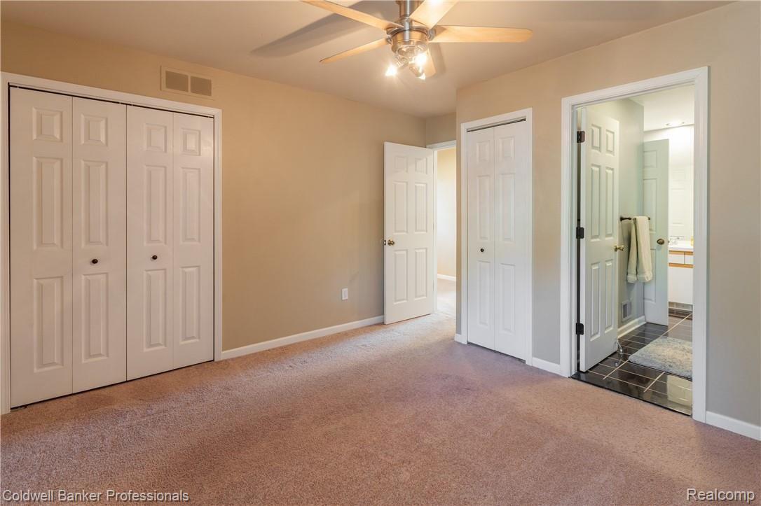 1703 Burnet Road Commerce Township, MI 48382 - Photo 19 of 28 IMG_1982.jpg