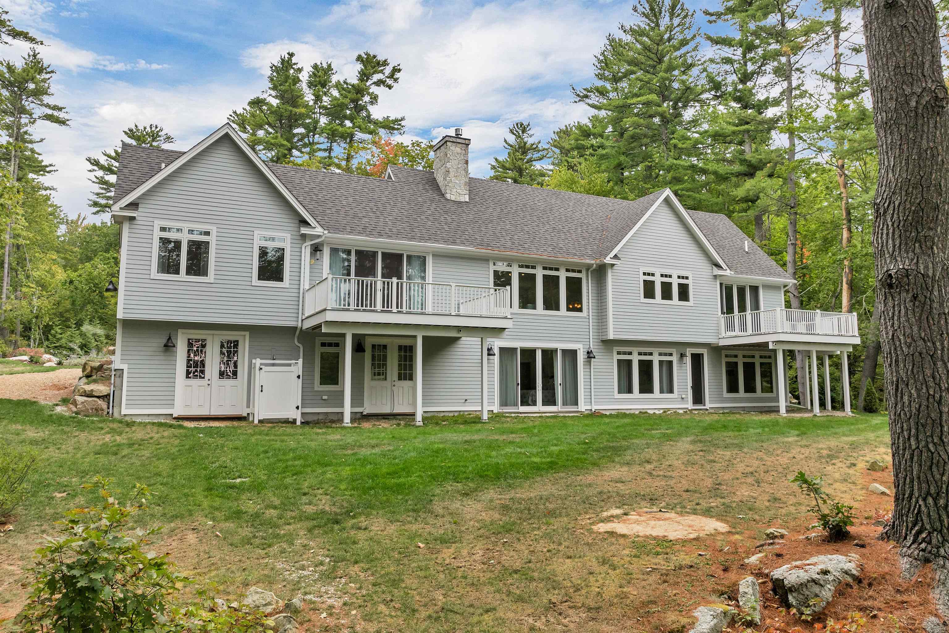 79 River Street Wolfeboro, NH 03894 - Photo 6 of 58