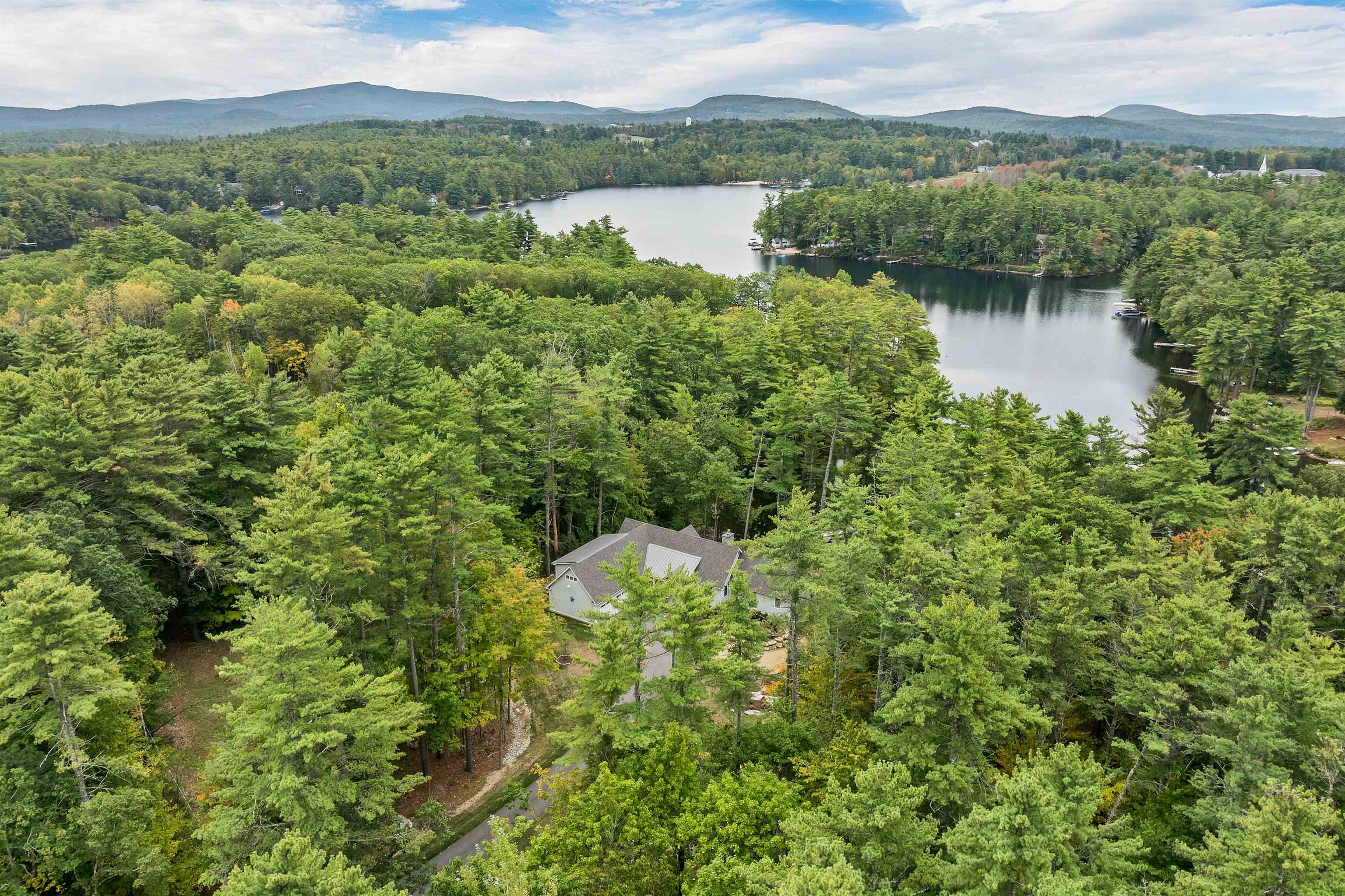 79 River Street Wolfeboro, NH 03894 - Photo 8 of 58