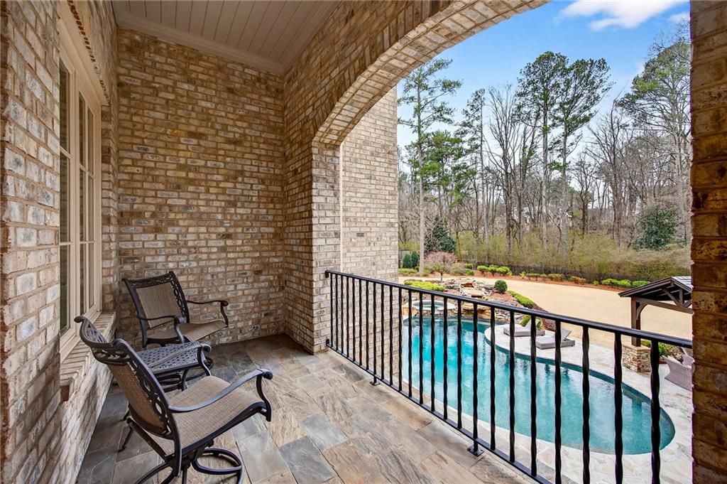 5148 Powers Ferry Road Northwest Sandy Springs, GA 30327 - Photo 20 of 63