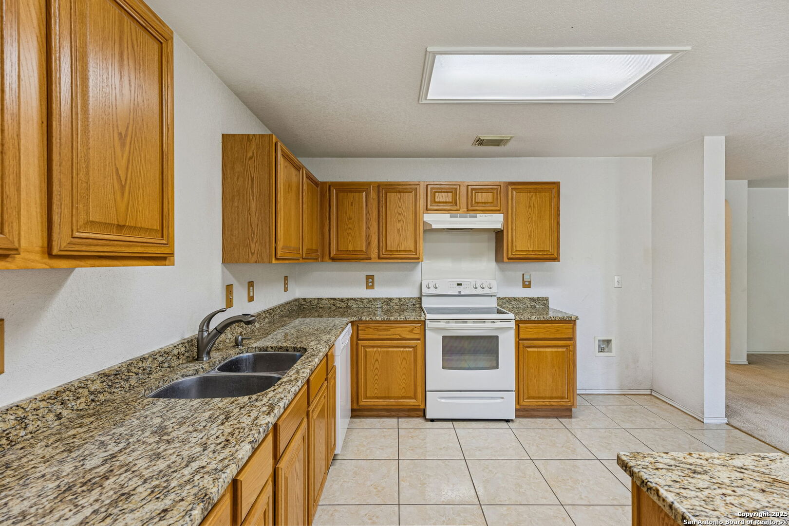 419 Talon Ridge San Antonio, TX 78253 - Photo 17 of 46