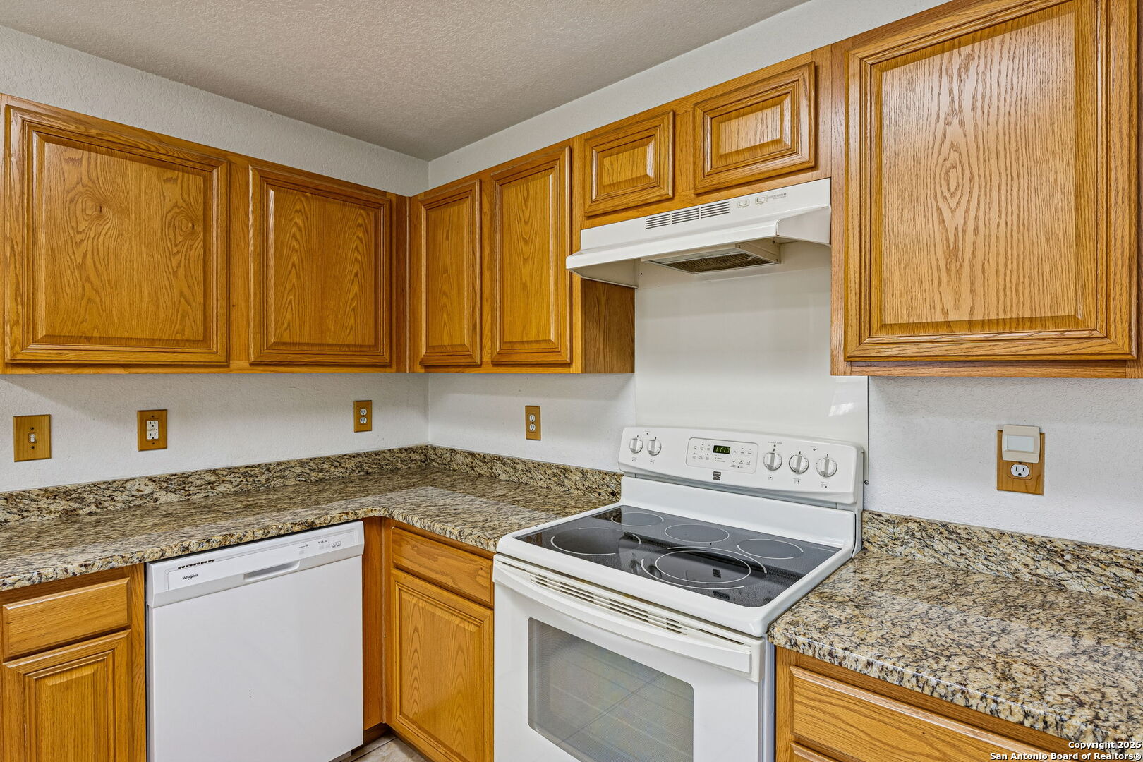 419 Talon Ridge San Antonio, TX 78253 - Photo 20 of 46