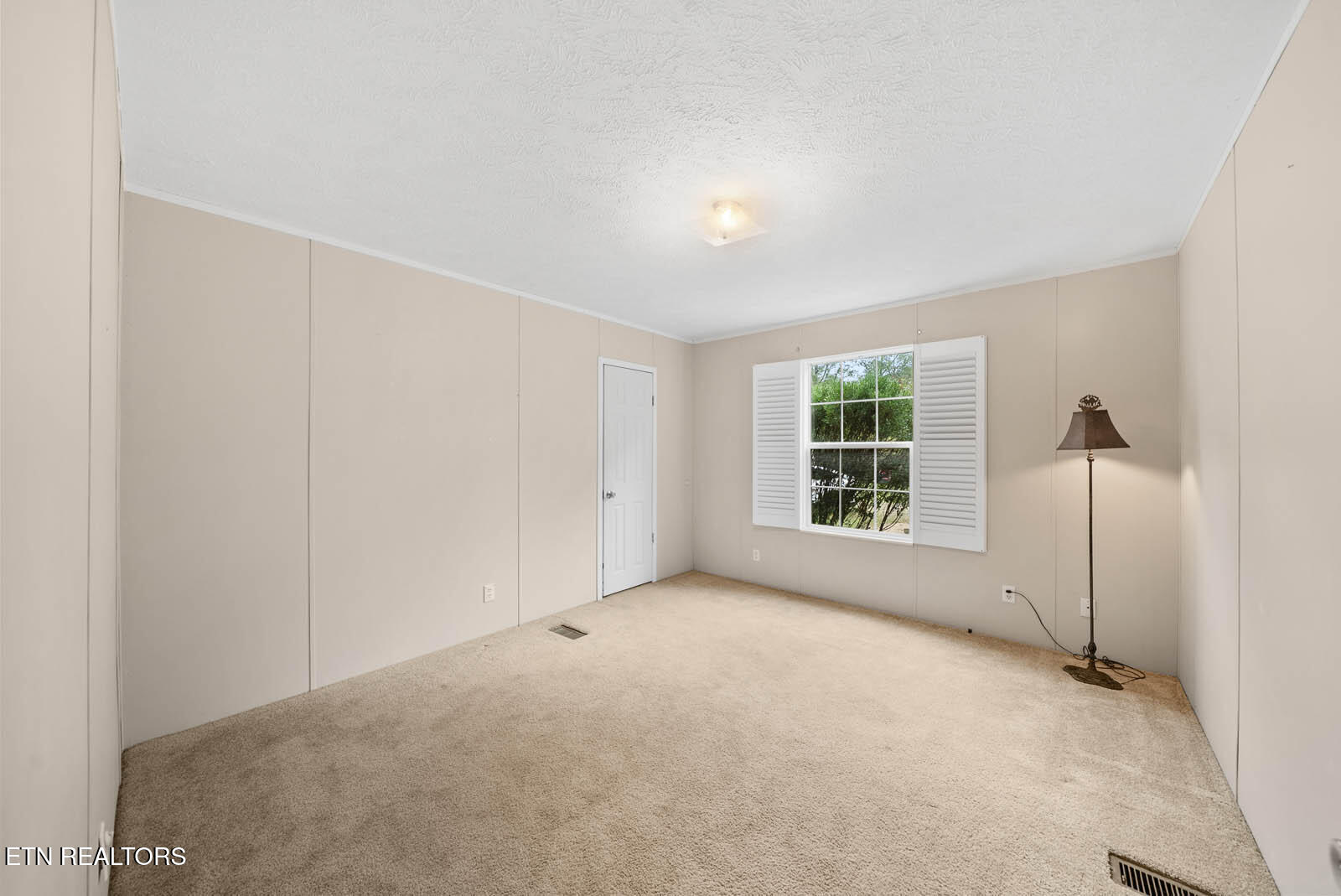 1301 Valley View Road Crossville, TN 38572 - Photo 26 of 60 DSC09211