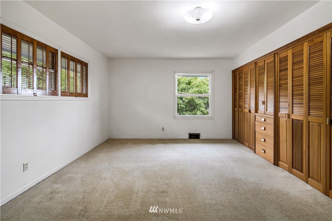 516 Fieldston Road Bellingham, WA 98225 - Photo 16 of 34
