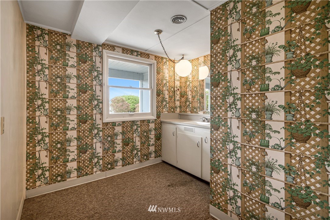 516 Fieldston Road Bellingham, WA 98225 - Photo 22 of 34