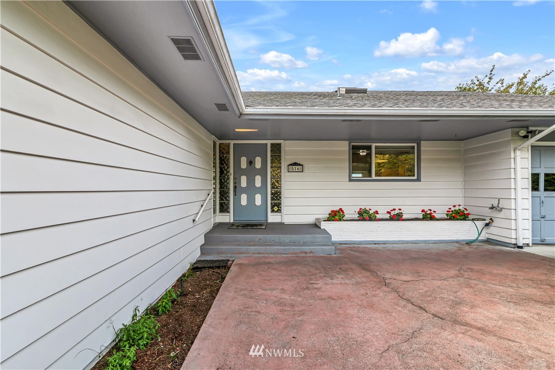 516 Fieldston Road Bellingham, WA 98225 - Photo 4 of 34
