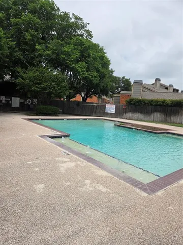 a view of a lake with houses