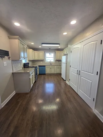 $1,850 | 765 Boynton Valley Road, Manchester, TN 37355