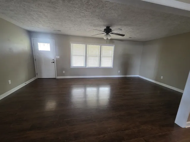 $1,850 | 765 Boynton Valley Road, Manchester, TN 37355