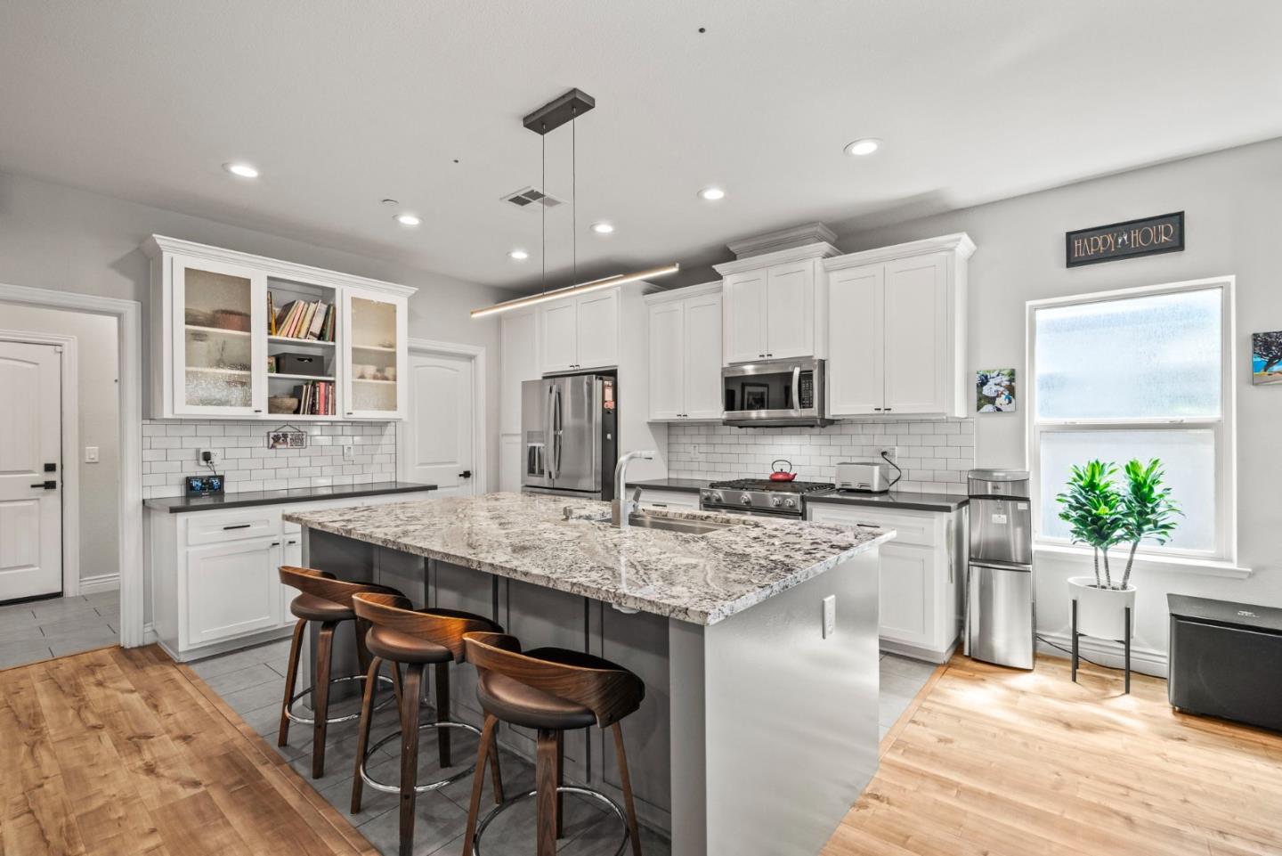 2605 Gunn Road Carmichael, CA 95608 - Photo 10 of 39