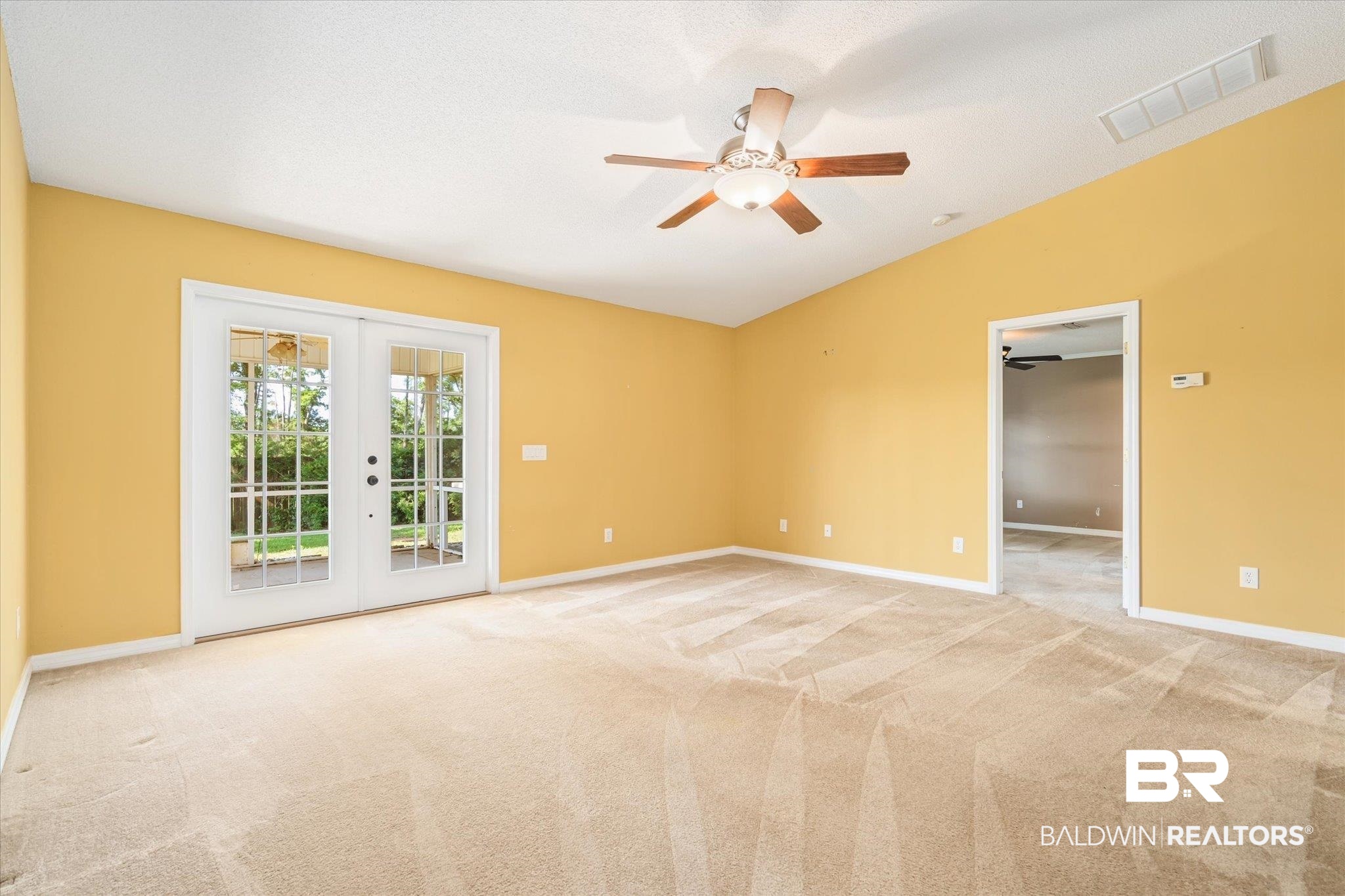 1924 South Bay Street Foley, AL 36535 - Photo 7 of 42 Living Room