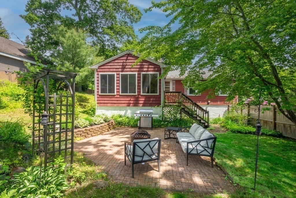 45 Riveredge Road Billerica, MA 01862 - Photo 27 of 34