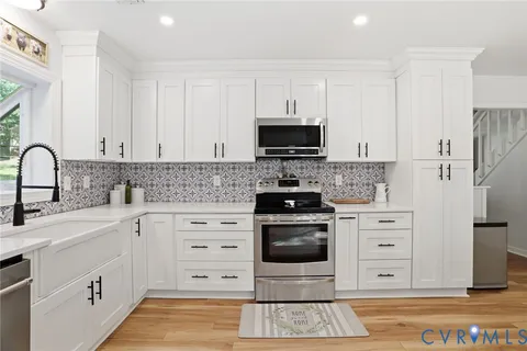 $389,950 | 13607 Velvet Antler Place, Midlothian, VA 23112