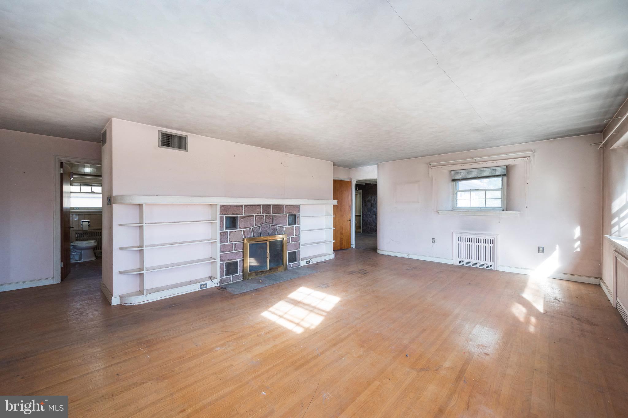 781 Temple Road Pottstown, PA 19465 - Photo 12 of 26 Gallery Image 12