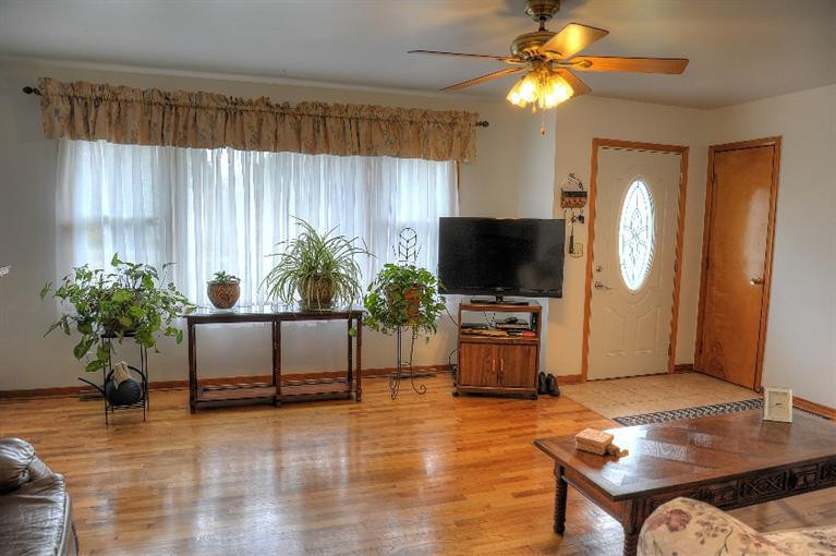 1795 North Sutton Road Jackson, MI 49201 - Photo 12 of 49 Photo 12
