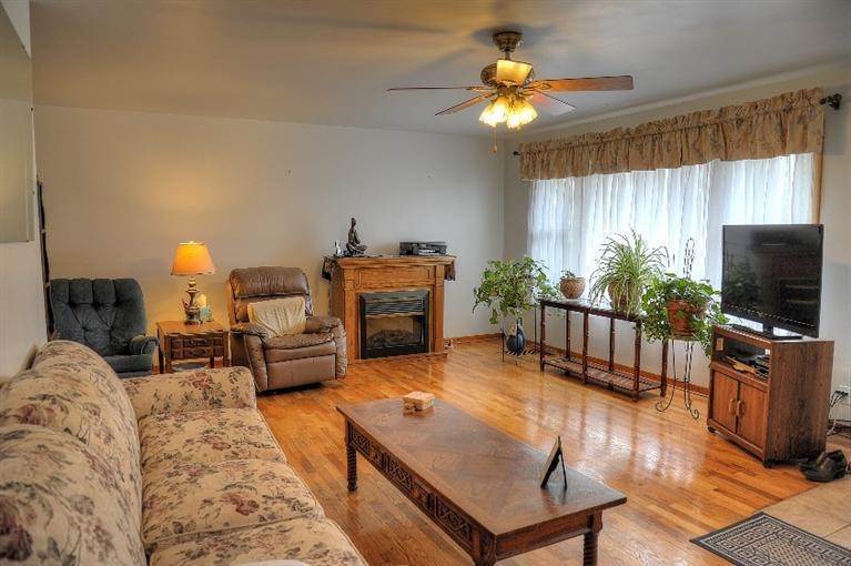1795 North Sutton Road Jackson, MI 49201 - Photo 3 of 49 Photo 3