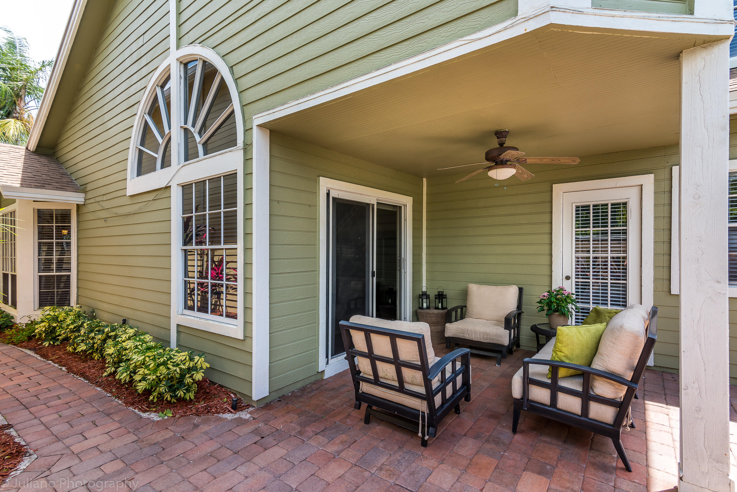5100 Coronado Ridge Boca Raton, FL 33431 - Photo 19 of 26 Patio/Courtyard